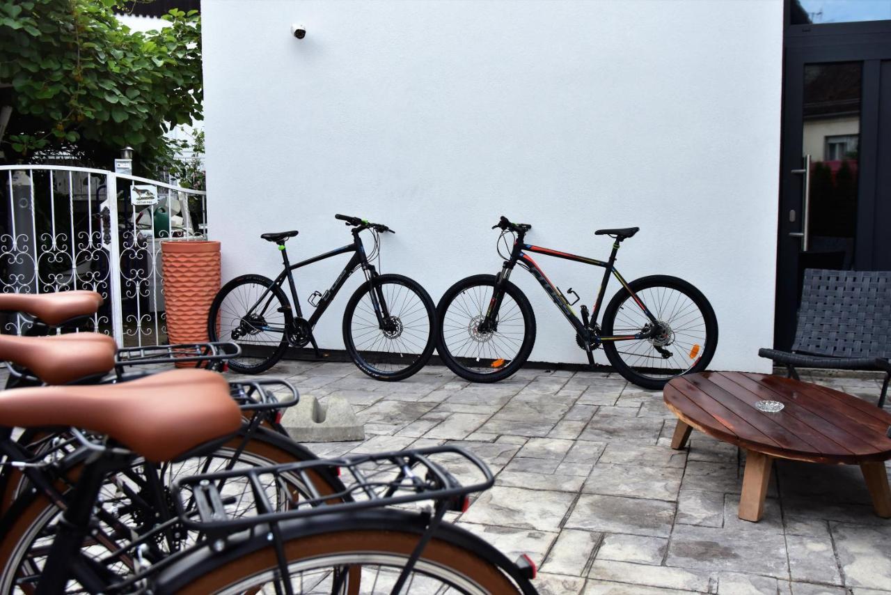 Bed&Bike Hostel Varaždin Exterior foto